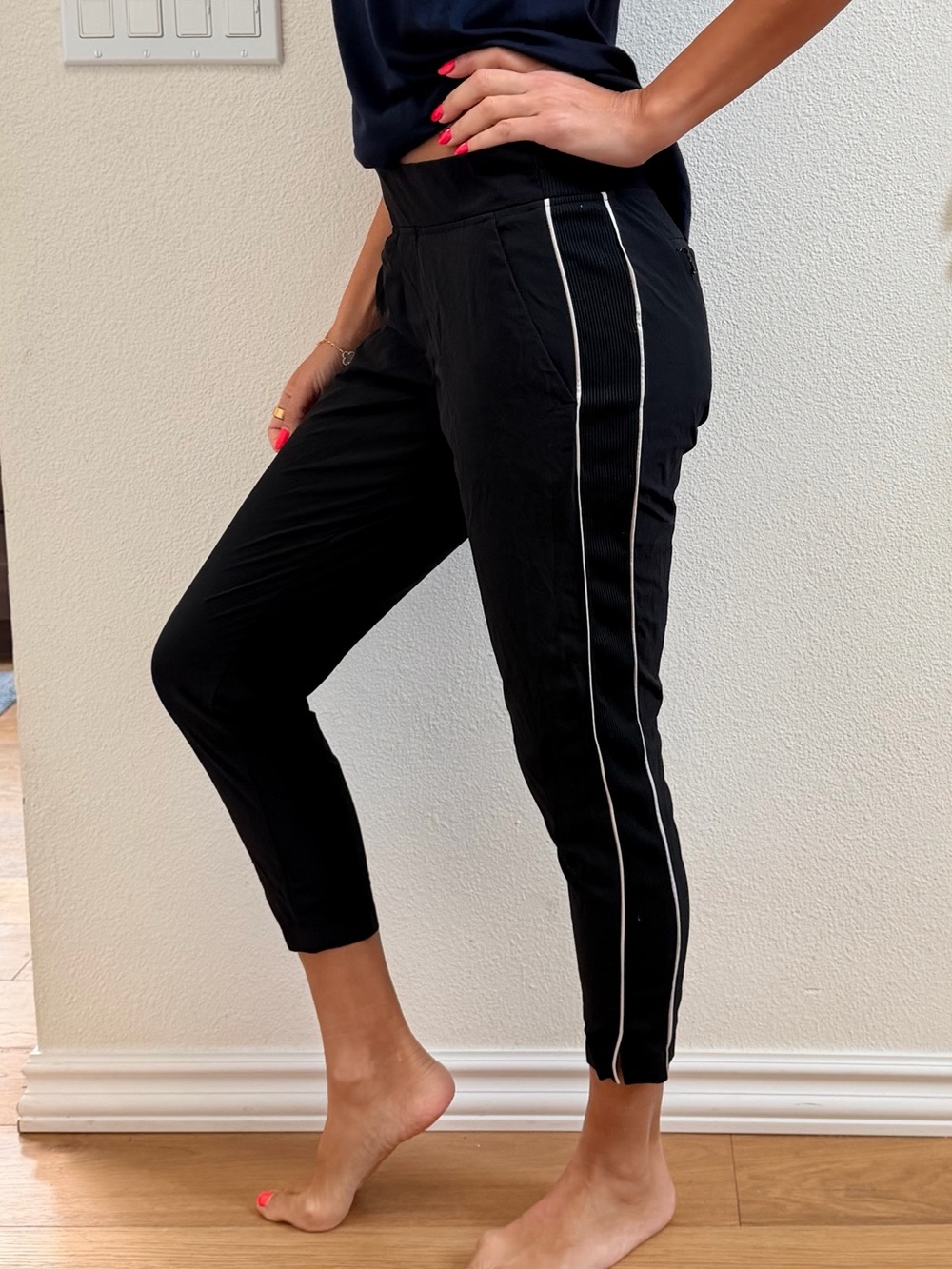 Women’s Athleta Black Jogger Pants with White Side Piping and Ribbed Panel